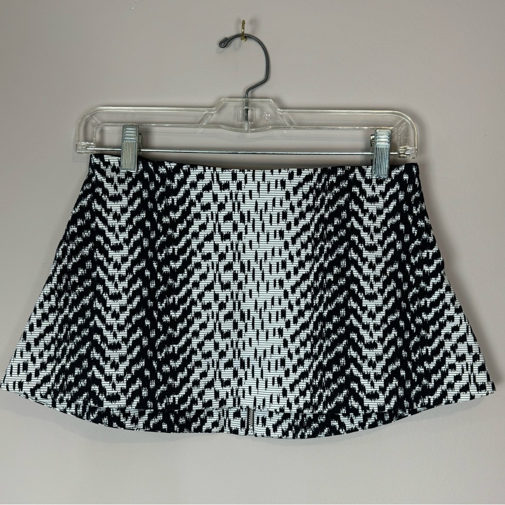 Elizabeth and James NWT Bandeau Strapless Top Black White XS